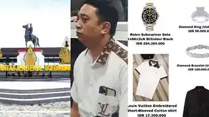 SOSOK-Norman-Arie-Wakil-Rektor-Unsoed-Pamer-Barang-Mewah-Saat-Mahasiswa-Nangis-Protes-Kenaikan-UKT.jpg