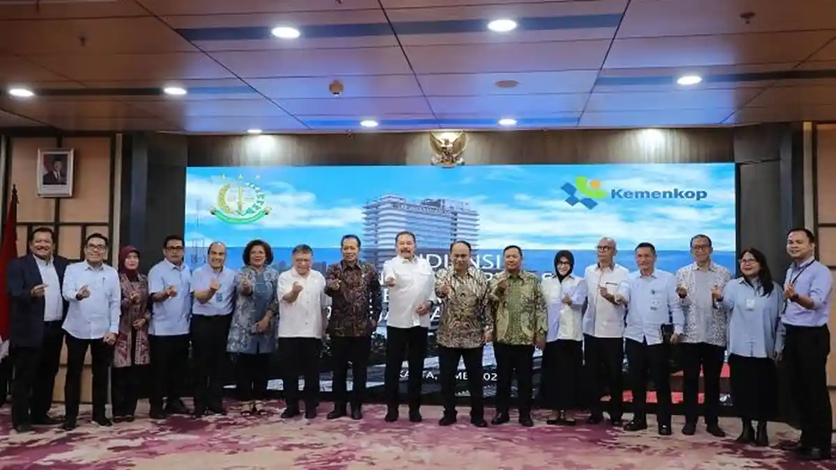 Menkop Budi Arie Temui Jaksa Agung, Minta Kawal Program 80 Ribu Koperasi Desa Merah Putih