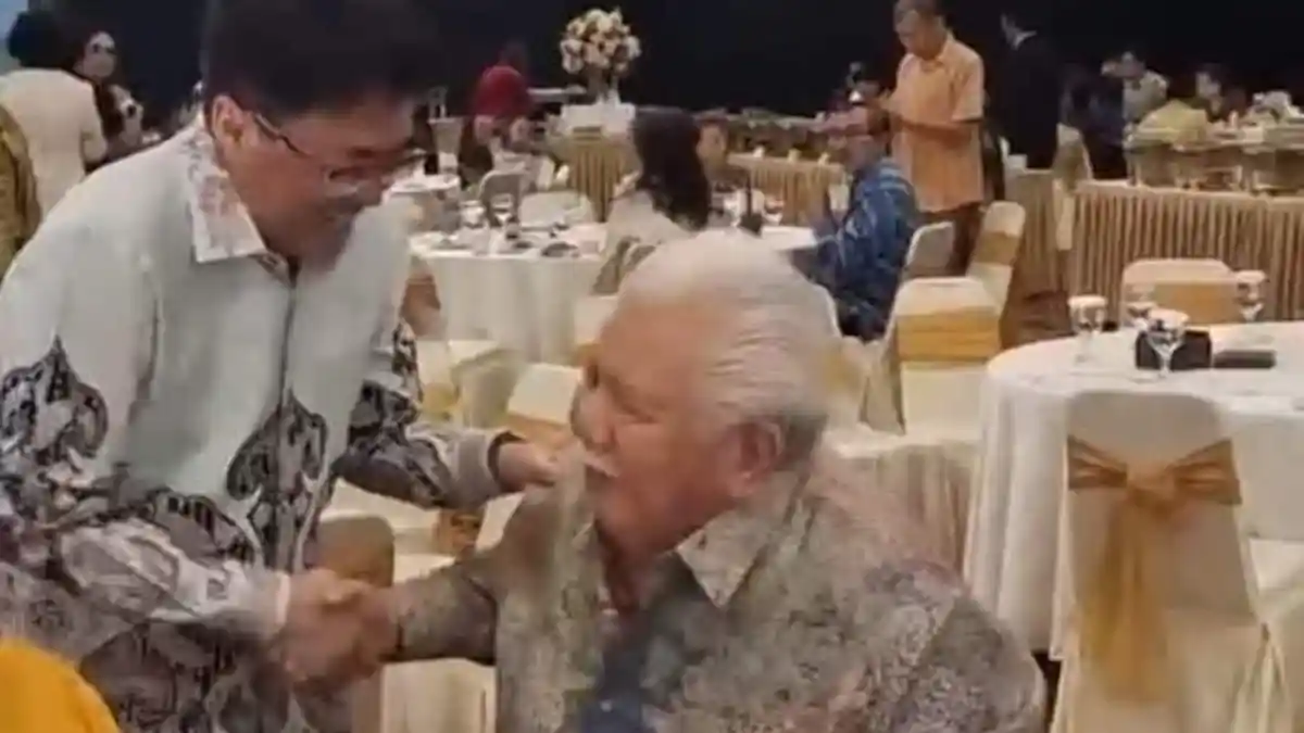 Dua Calon Wali Kota Manado Sulawesi Utara Imba dan Andrei Angouw Terlihat Akrab