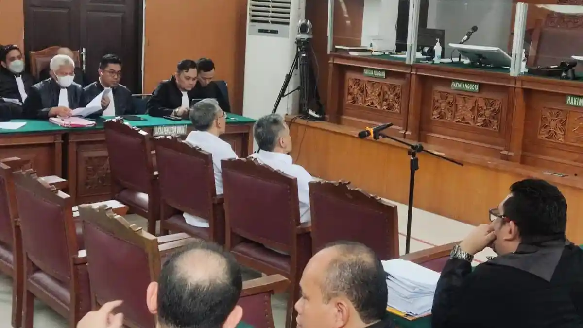 Berbeda dengan Keterangan Saksi, Hendra Kurniawan Bantah Bertemu Ferdy Sambo 13 Juli 2022