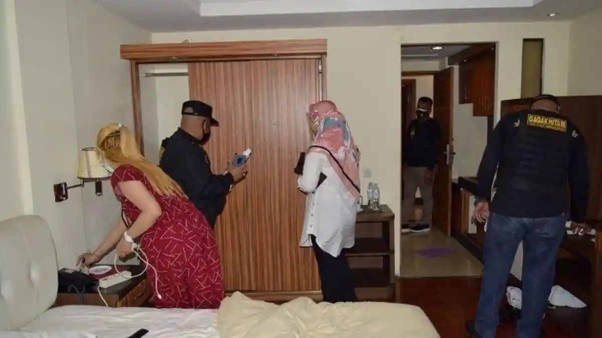 Satpol PP Jaring 18 PSK, Layani 5 Orang Sehari, Open BO Online, Tarif Mulai Rp 400 Ribu