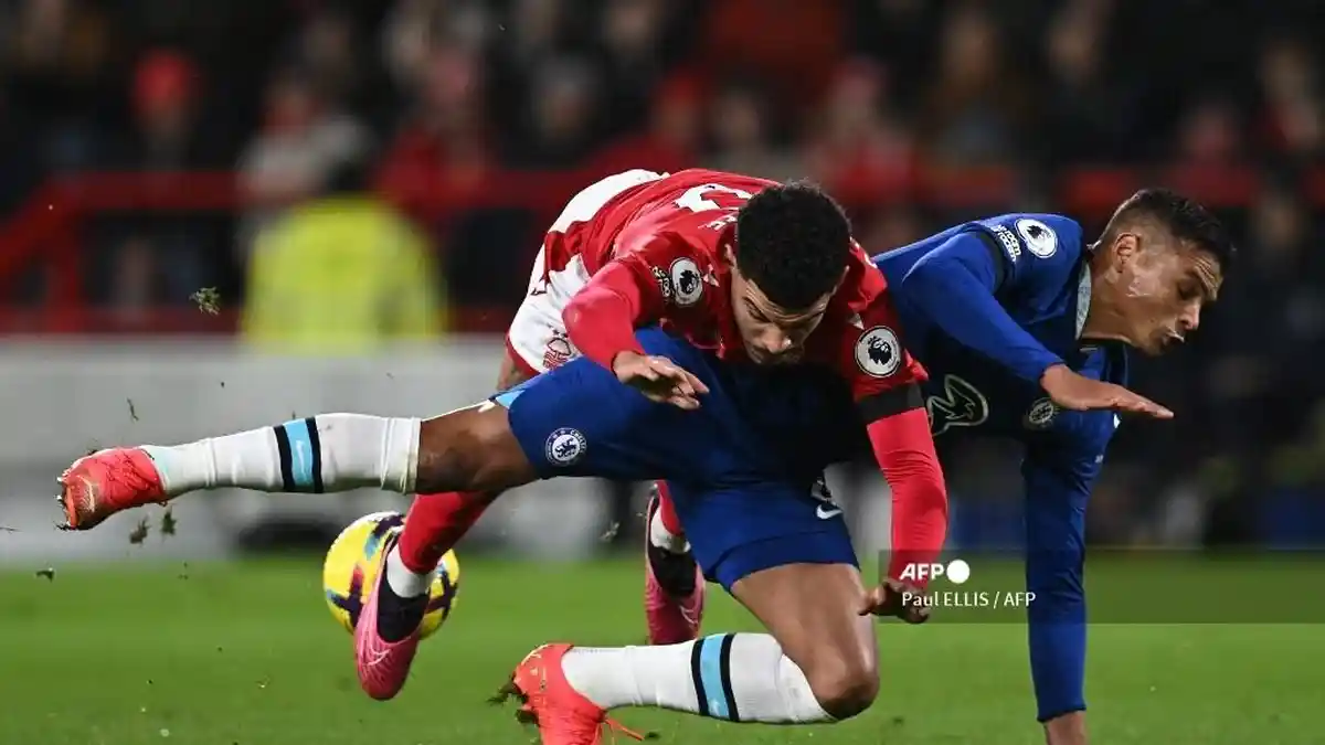 Mauricio Pochettino Dan Thiago Silva Jadi Sorotan Setelah Awali Kompetisi Yang Buruk