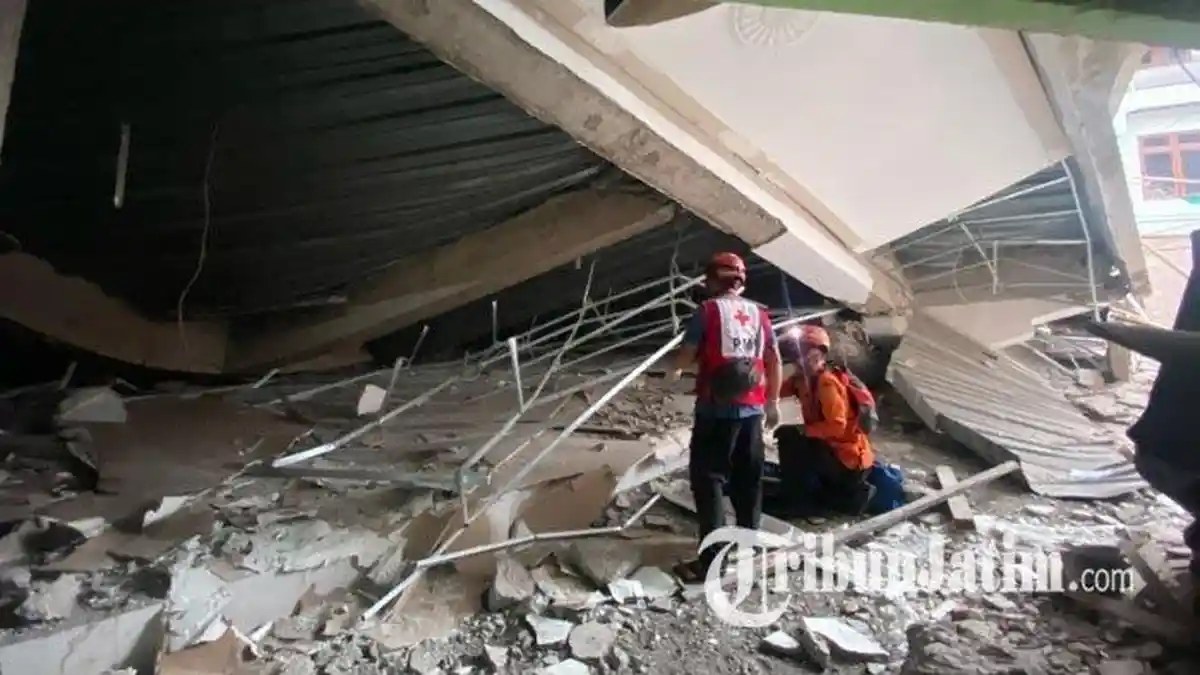 Data Terkini Korban Ambruknya Ponpes Al Khoziny di Sidoarjo, Pencarian Terus Dilakukan Secara Manual