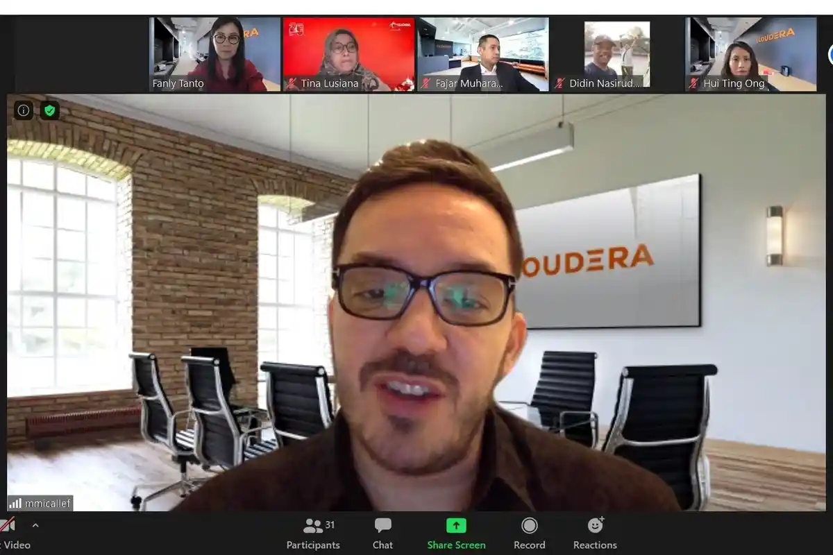 Meningkatkan Pengalaman Pengelolaan Data Berbasis Cloud Tanpa Batas