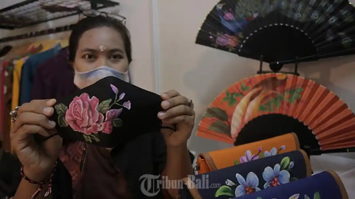 Omzet Usaha Dayu Harmaita Meningkat Setelah Jual Masker Lukis, Sempat Terima Pesanan dari Amerika