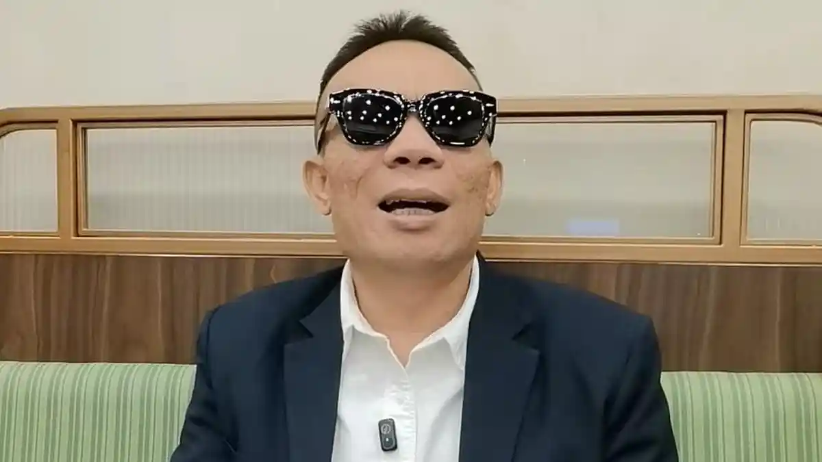 Rismon Sianipar Bela Iptu R, Polisi yang Tahan Roy Suryo Terkait Ijazah Jokowi: Tak Seperti G30S/PKI - Tribunnews.com