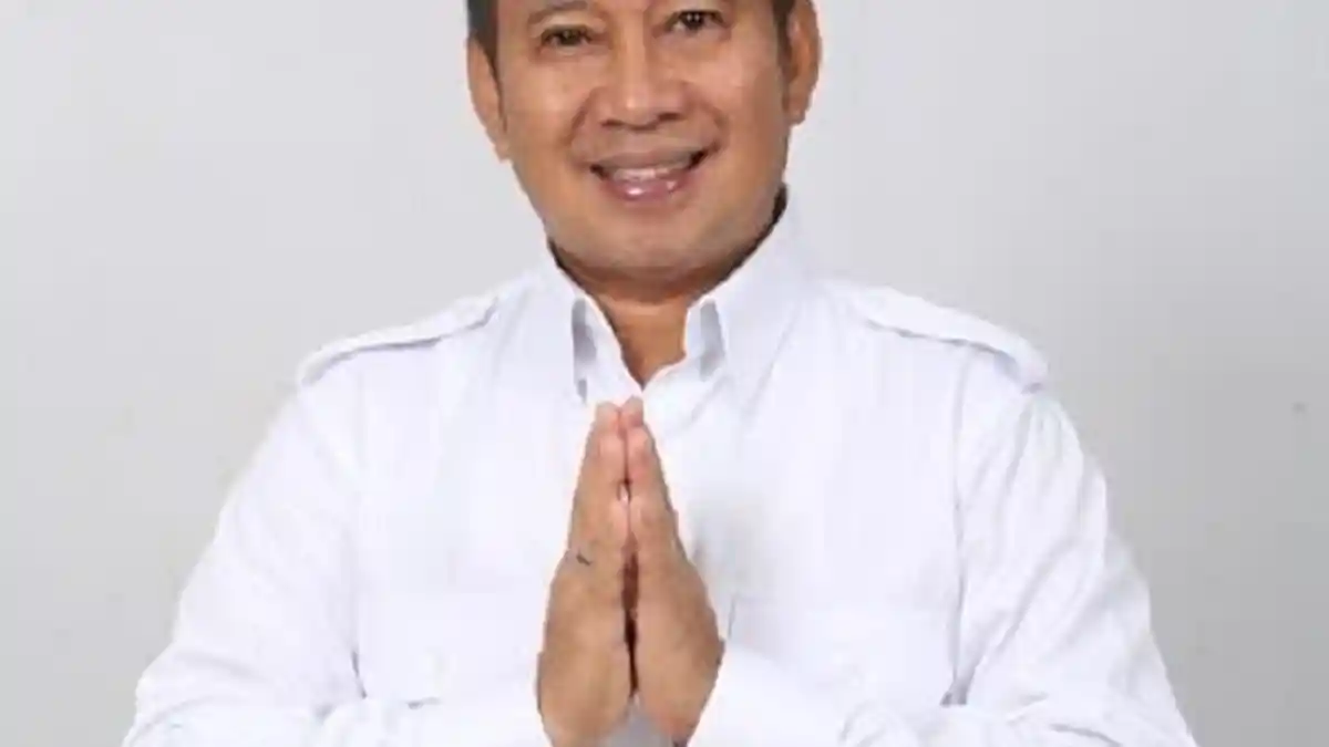 Wabup Banggai Mustar Labolo Pamitan di Group WA Pemkab, Isinya Bikin Pembaca Terenyuh