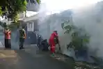 Petugas-melakukan-fogging-di-wilayah-Kecamatan-Sananwetan-Kota-Blitar.jpg