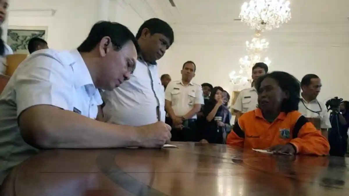 Pasukan Oranye Mendadak Dipecat dan Tak Digaji Tiga Bulan, Ahok: Yang Enggak Nyogok Dipecat