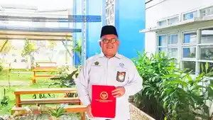 M-Isnaini-Dekan-di-UIN-Raden-Fatah.jpg