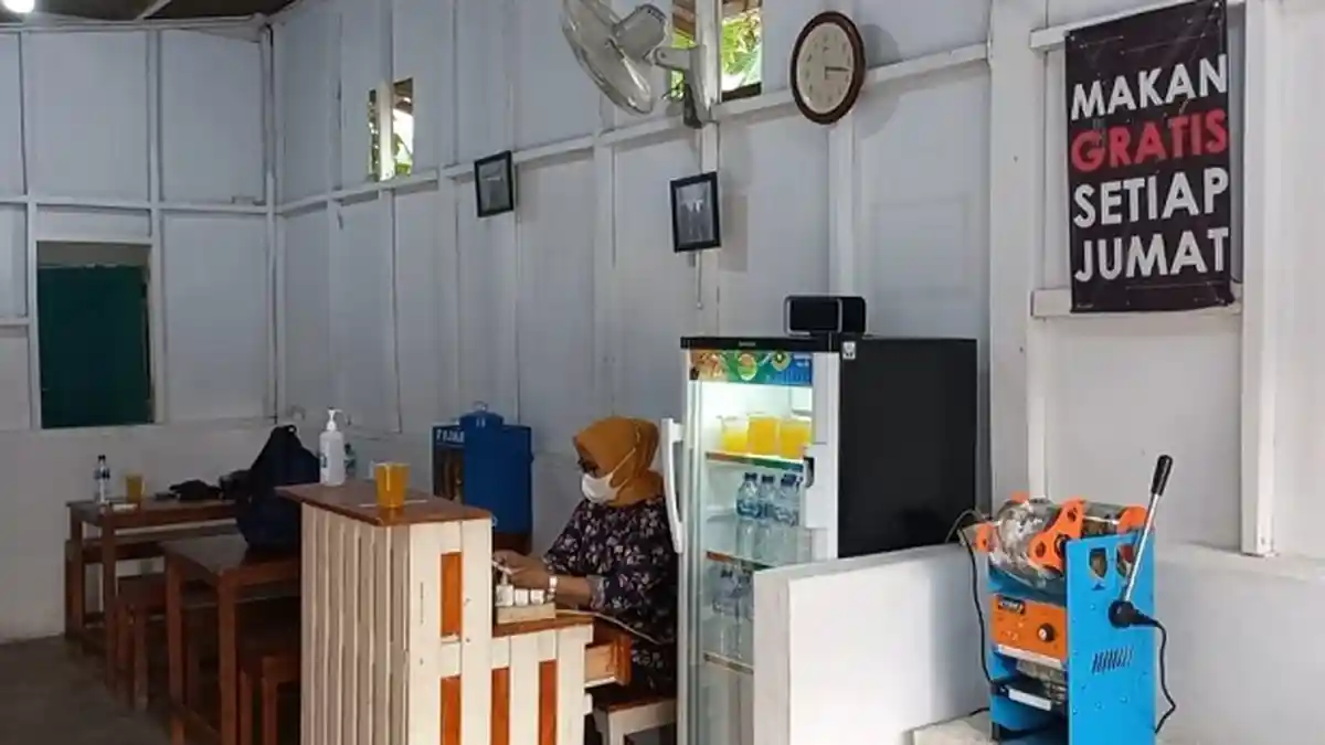 Yuk Intip RM Sayur Asem Pesanggrahan, Tempat Peresmian Program ‘Semua Bisa Makan’ Gagasan Anies