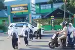 LALU-LINTAS-Potret-personel-Satlantas-Polres-Bone-saat.jpg