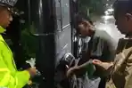 Polisi Lampung Tengah Tanggap, Bantu Pengemudi Kehabisan Bahan Bakar