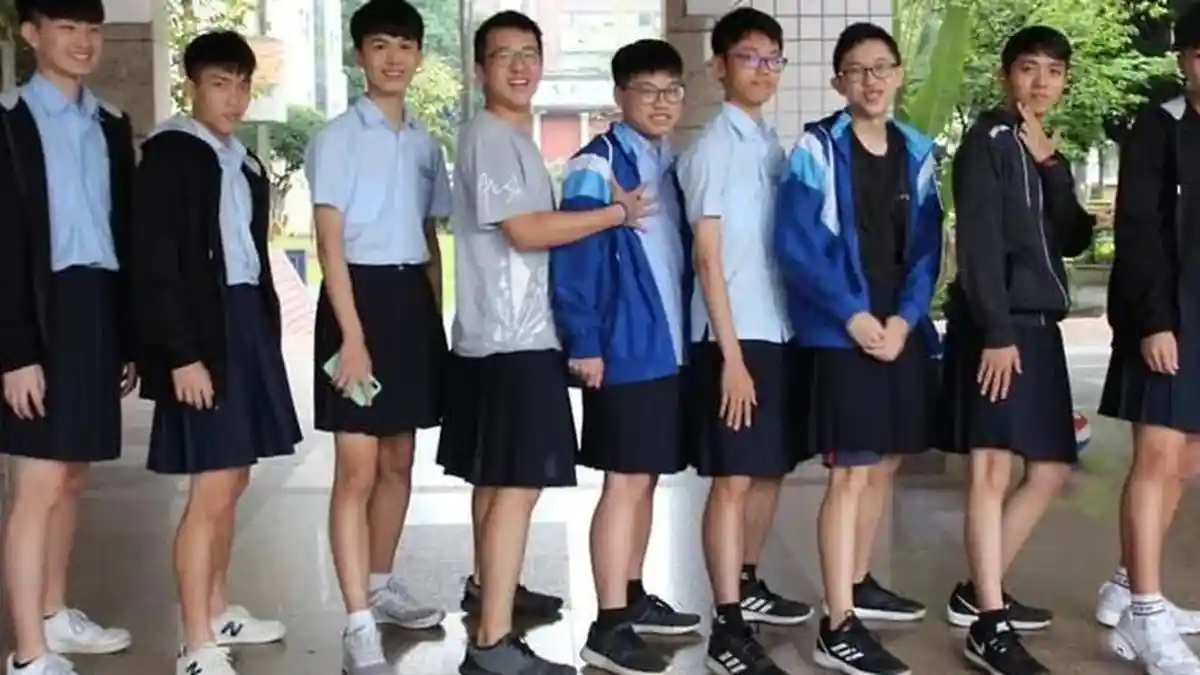 SMA Ini akan Perbolehkan Cowok Pakai Seragam Cewek dan Sebaliknya