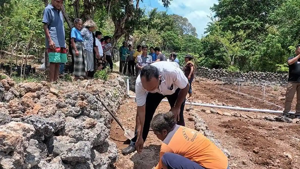 Tim Politani Kupang Perkenalkan Program Agroforestri Bagi Poktan Nekamese Oeltua
