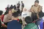 Dekan-FISIP-Unimal-memfasilitasi-diskusi-delapan-mahasiswa-UKM-dengan-pengurus-organisasi.jpg