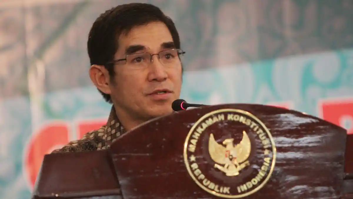 Patrialis Nilai Hamdan Orang Hebat Tak Usah Ikut Seleksi Lagi