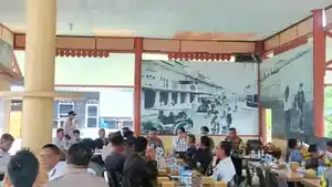 KAPOLRESMENYAPA.jpg
