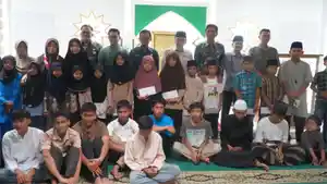 maigus-nasir-bersama-anak-yatim-dan-piatu-1332026.jpg