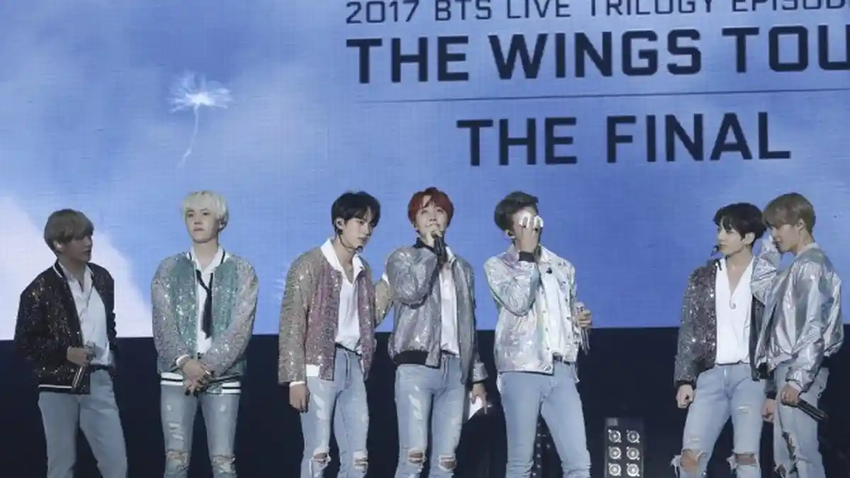 Not Angka Pianika dan Lirik Lagu Boy With Luv BTS