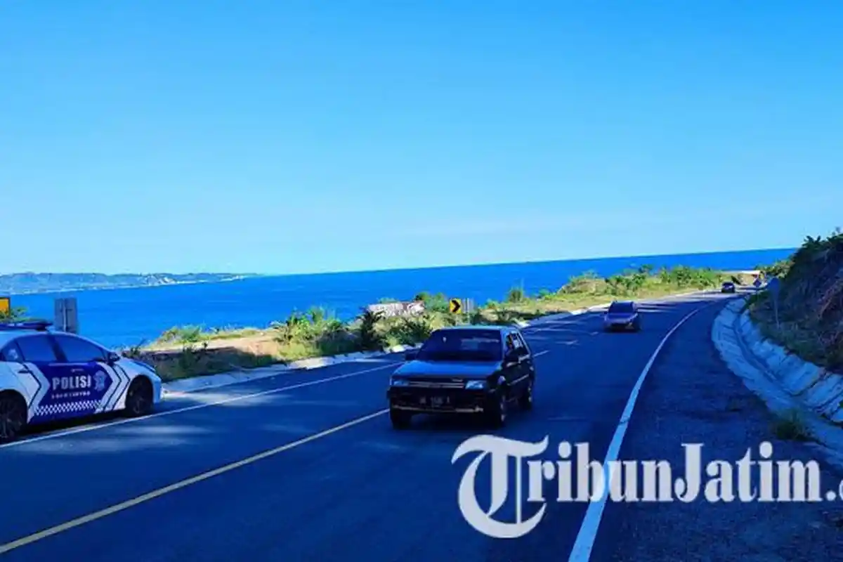 Jadi Jujukan Wisata, JLS Watulimo Trenggalek Dapat Perhatian Petugas selama Nataru 2024