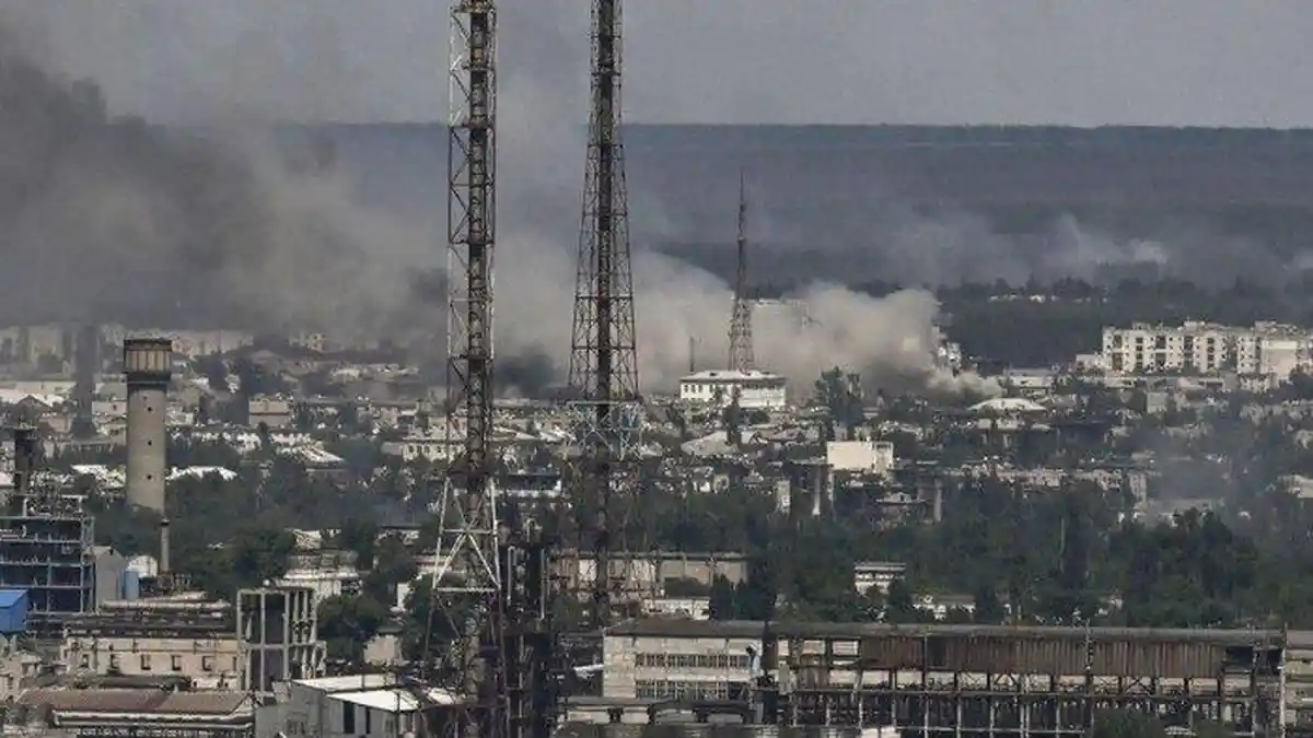 Pasukan Rusia Bombardir Infrastruktur Sipil di Kramatorsk dan Sviatohirsk, Ukraina