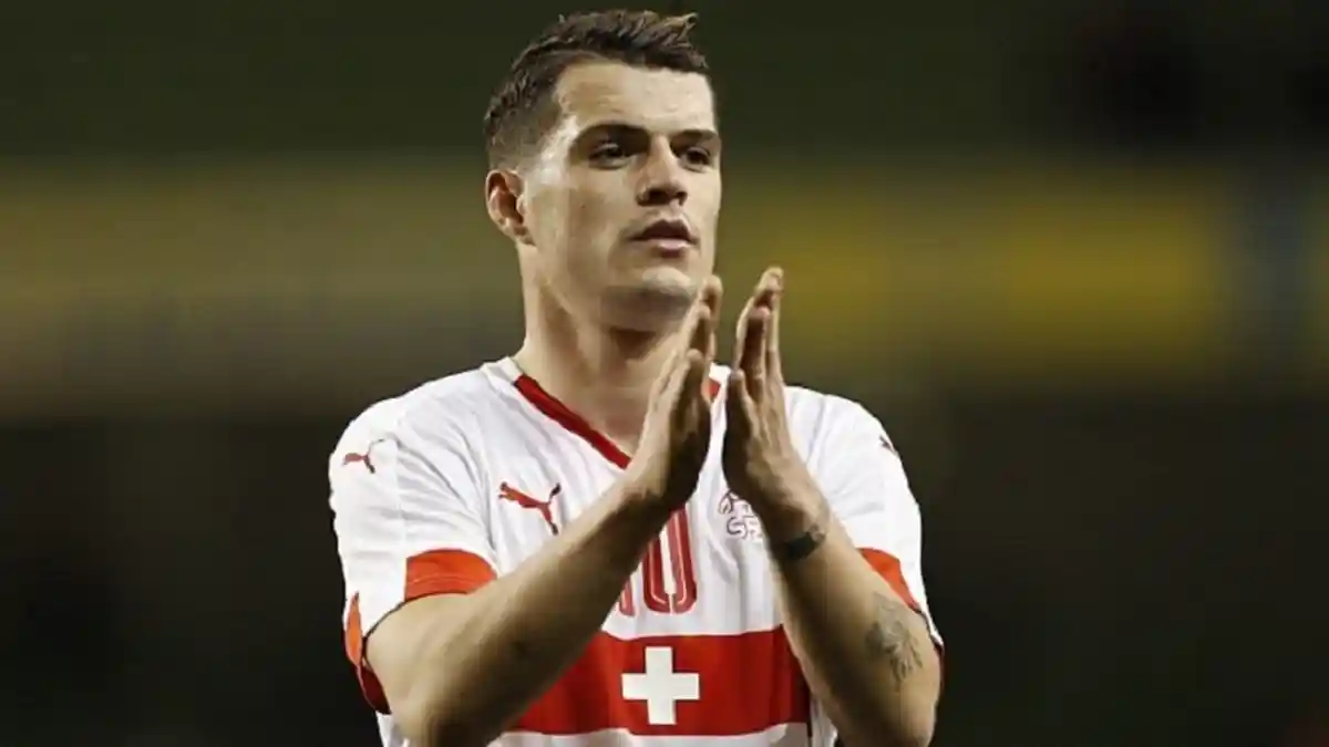 Granit Xhaka Bayangkan Sudah Main di Arsenal