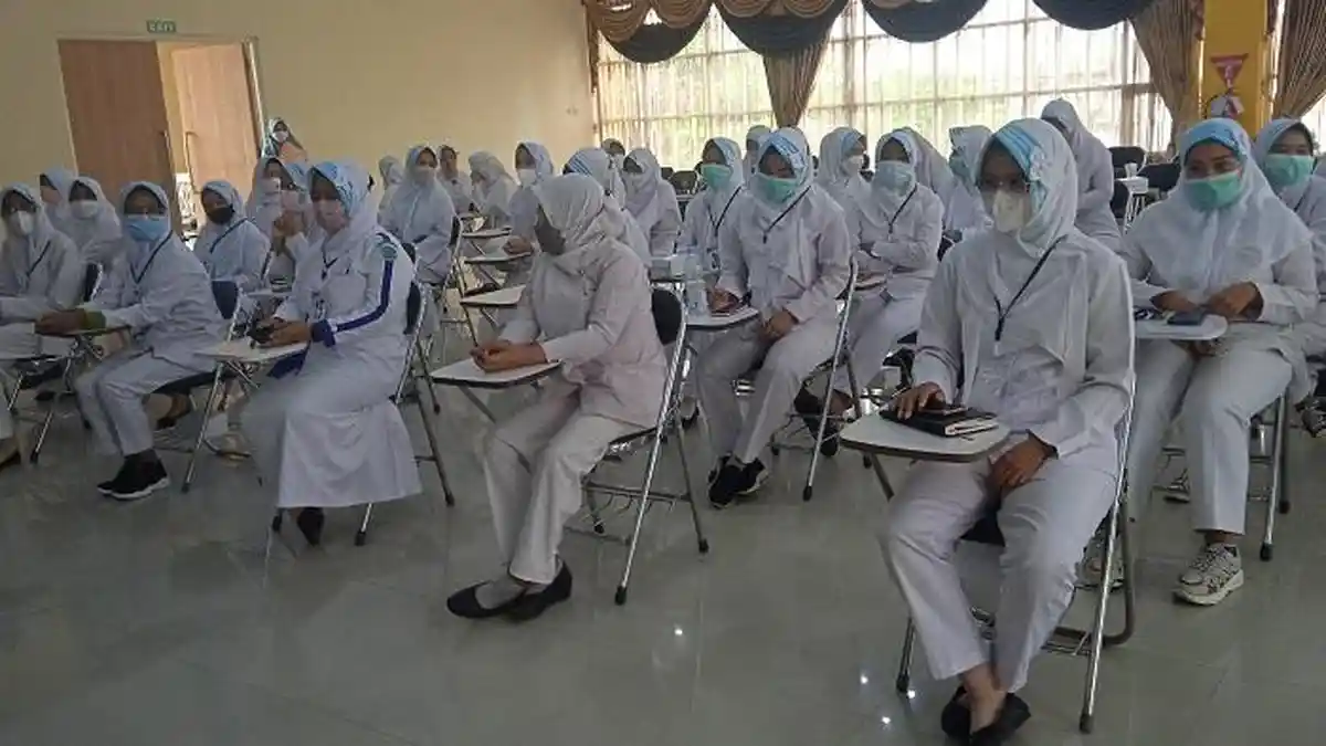 Dua Negara Ini Butuh Banyak Perawat dari Indonesia, Warga Banyuwangi dan Sekitarnya Berminat?