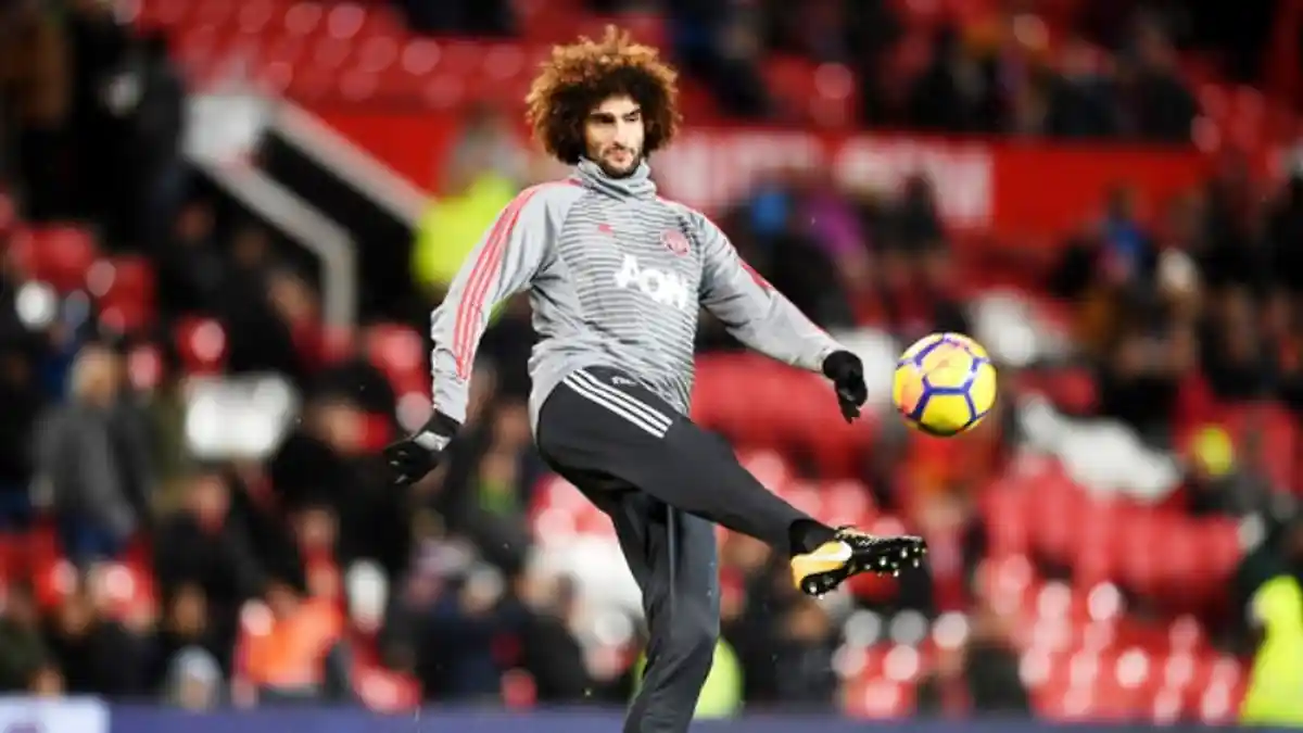 Manchester United Bakal Lepas Marouane Fellaini
