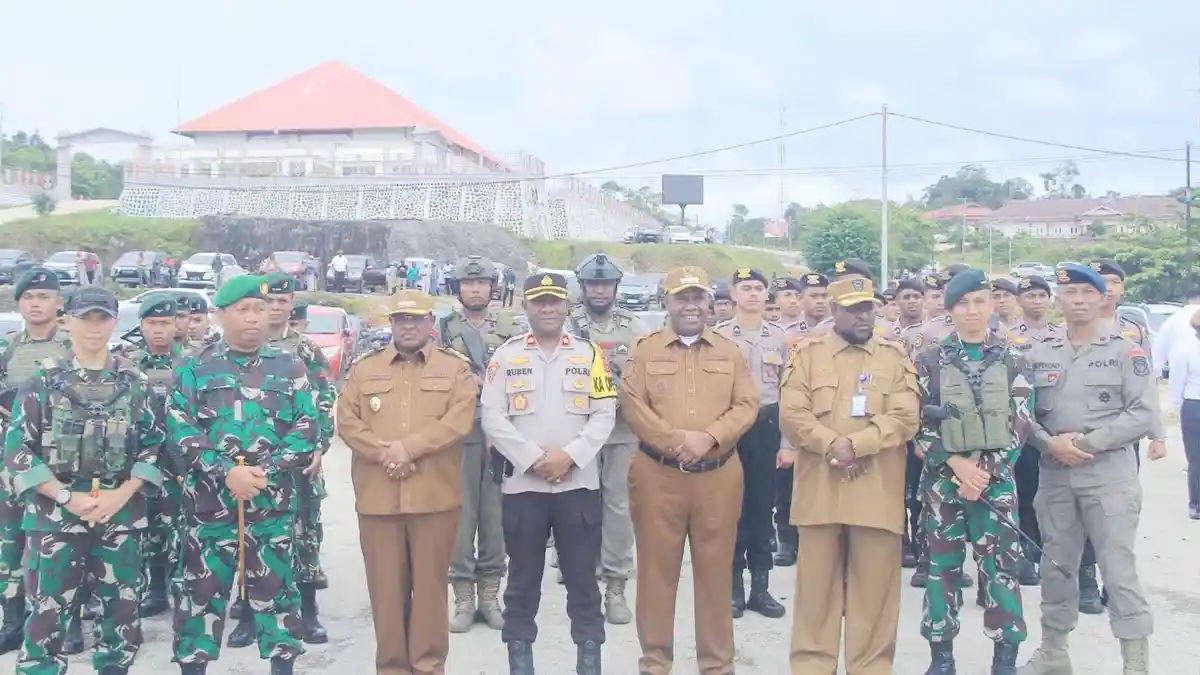 Bupati Maybrat Pimpin Apel Perdana, Prioritaskan Pelayanan Publik dan Pembangunan Berkelanjutan