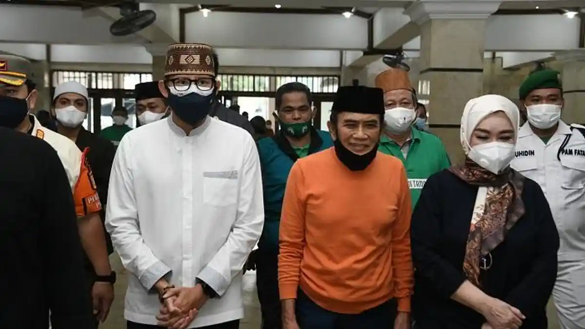 Sandiaga Uno Gandeng Raja Dangdut Rhoma Irama Kobarkan Semangat Lawan Covid-19
