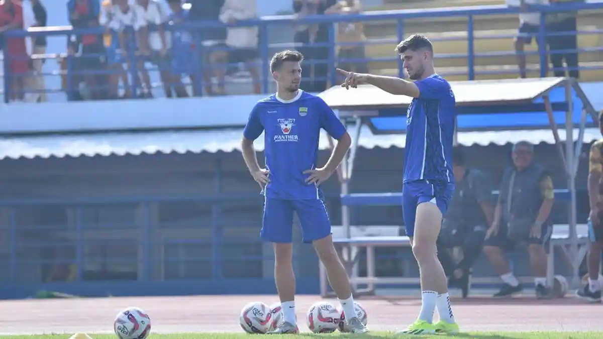 Update Bursa Transfer Pemain Persib Bandung: Stefano Beltrame Hengkang, Bojan Tunggu Bek Tangguh