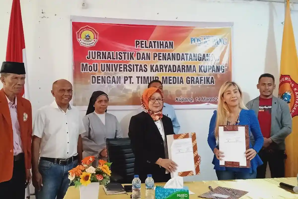 Undarma Kupang dan PT Timor Media Grafika Teken MoU