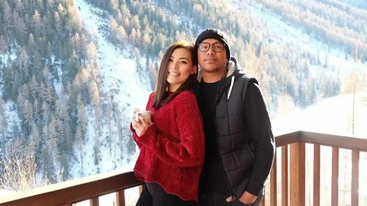 'Tulang Rusuk' Jadi Kado Istimewa dari Sammy Simorangkir untuk Vivianne