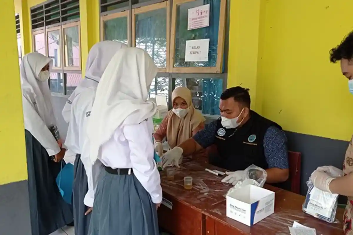 Saat Pandemi, Ratusan Siswa SMAN 5 Lubuklinggau Jalani Test Urine: Ketahuan Langsung Dikeluarkan