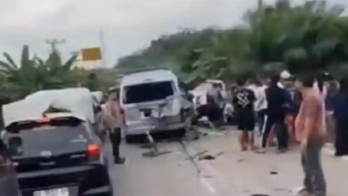 4 Penumpang Travel Tewas & 6 Terluka Usai Kecelakaan di Muba Sumsel, Sopir Truk Hino Diburu Polisi - Tribunnews.com