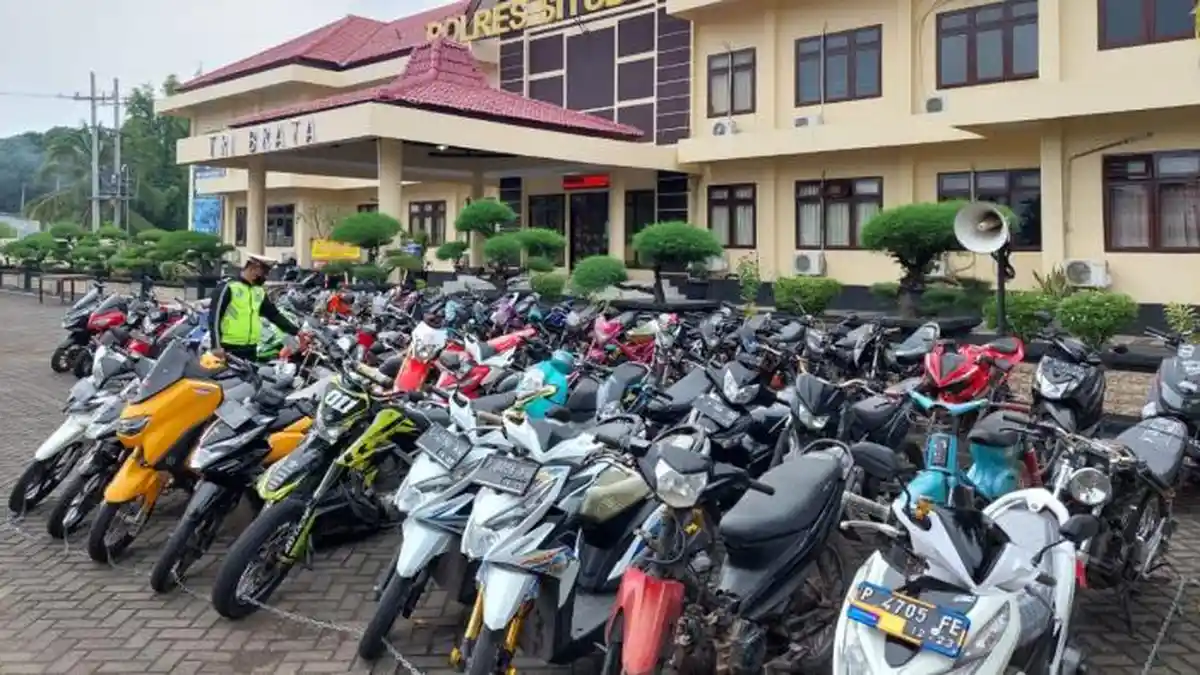 Diduga Hendak Balapan Liar, Polres Situbondo Amankan 52 Motor Protolan