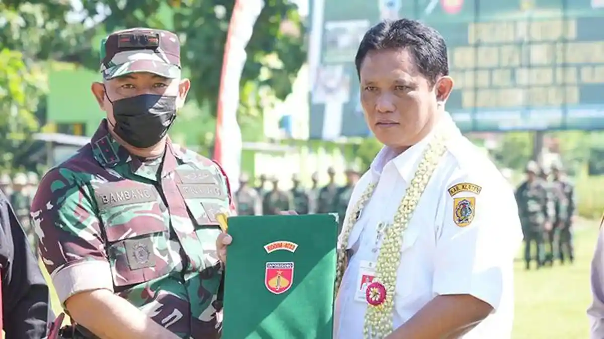 Mantap! Desa Bero Klaten Bisa Betonisasi Jalan Berkat TMMD Sengkuyung Tahap I, Wabup Yoga Apresiasi