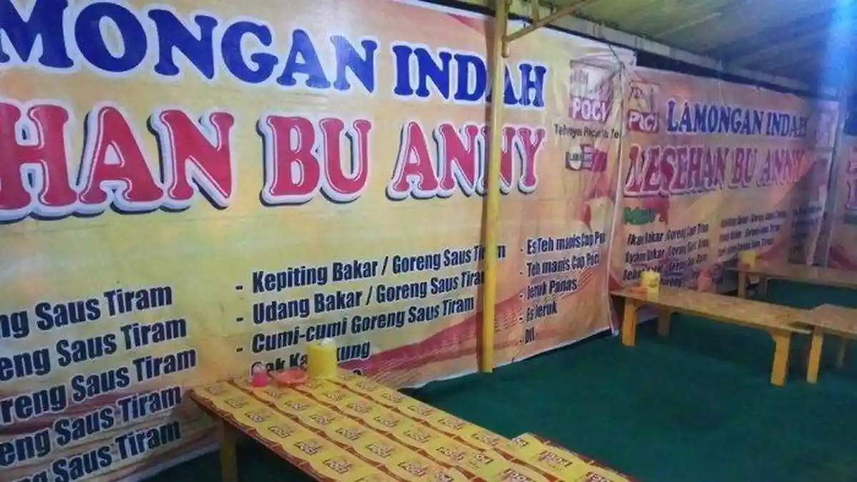 TERPOPULER - Rasa Masakan di Warung Lesehan yang Viral, Ini Kesaksian Pengunjung yang Merasa Tertipu