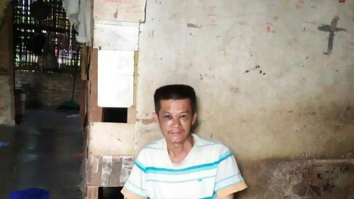 Berhari-hari Tahan Lapar dan Hanya Minum Air Putih, Atek Dihajar Massa karena Curi Beras 5 Kg