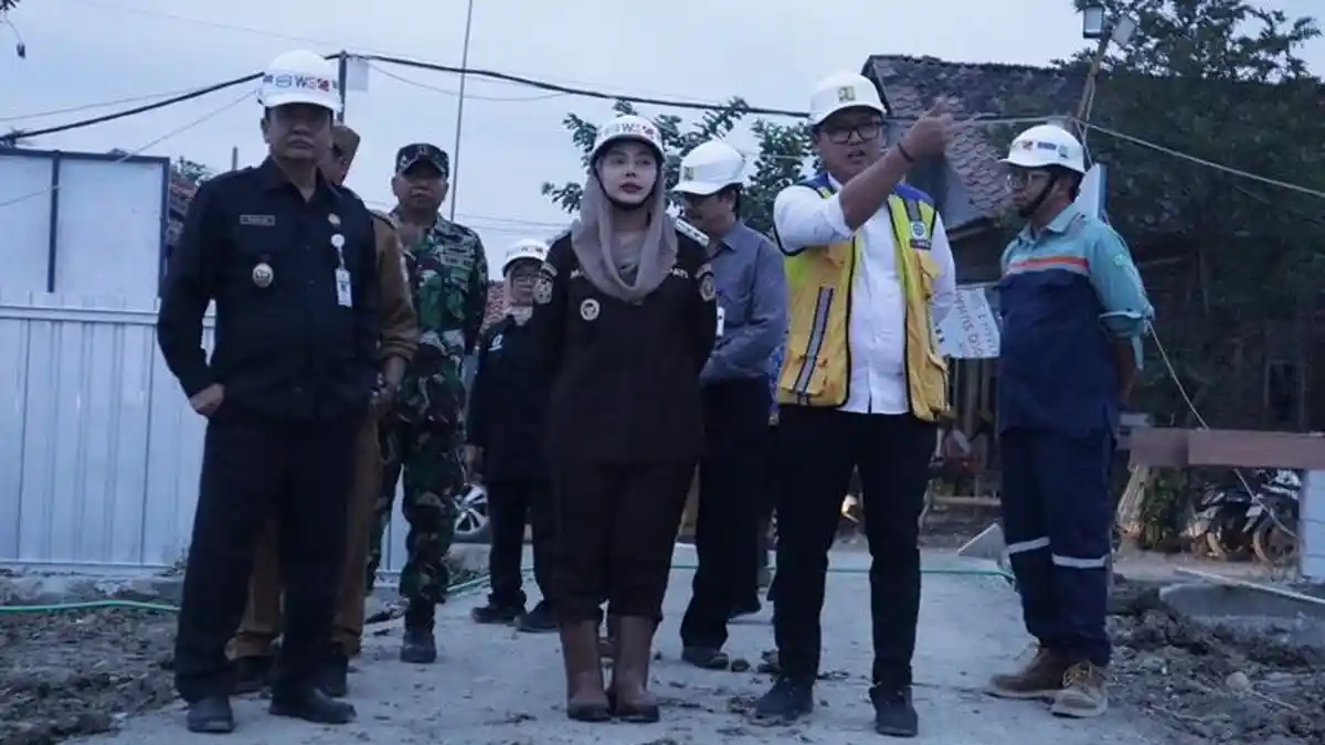 Bupati Paramitha Yakin Sekolah Rakyat di Desa Wlahar Rampung Juni 2026