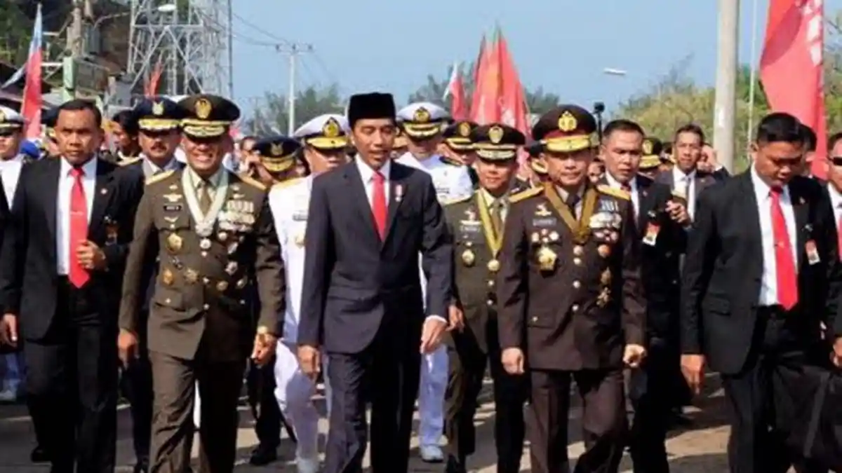 Panglima TNI Minta Maaf karena Jokowi Harus Berjalan Kaki 2 Km