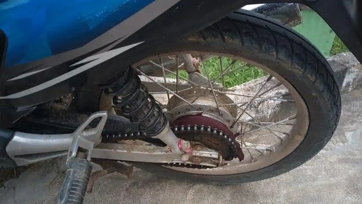 IRT di Aceh Tewas setelah Pakaian Terlilit di Gir dan Rantai Motor, Terpelanting ke Badan Jalan