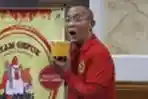 Edwin dan Jody Buka Restoran Ayam Gepuk Pak Gembus
