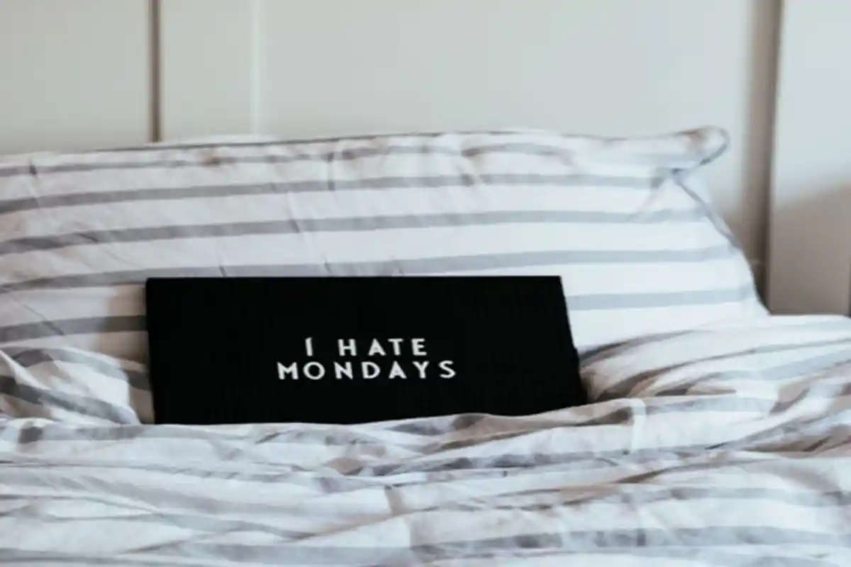 60+ Kata-kata Motivasi dan Bijak Sambut Hari Senin, Bisa Jadikan Harimu Lebih Semangat.