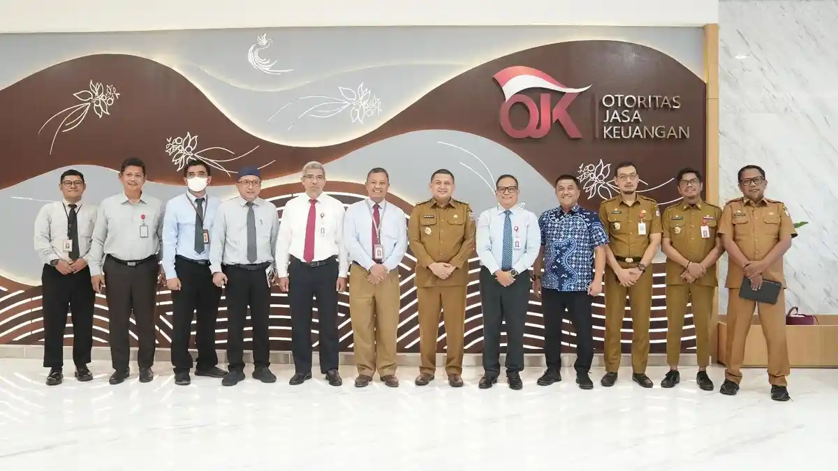 Munafri Arifuddin Ingin BPR Jadi Solusi Warga Makassar Terhindar Pinjol Ilegal