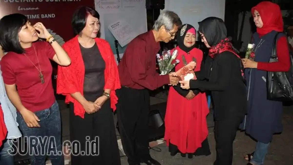 Rilis Buku ke-81, Soetanto Soepiadhy Sisipkan CD Film Pendek, Ini Isinya