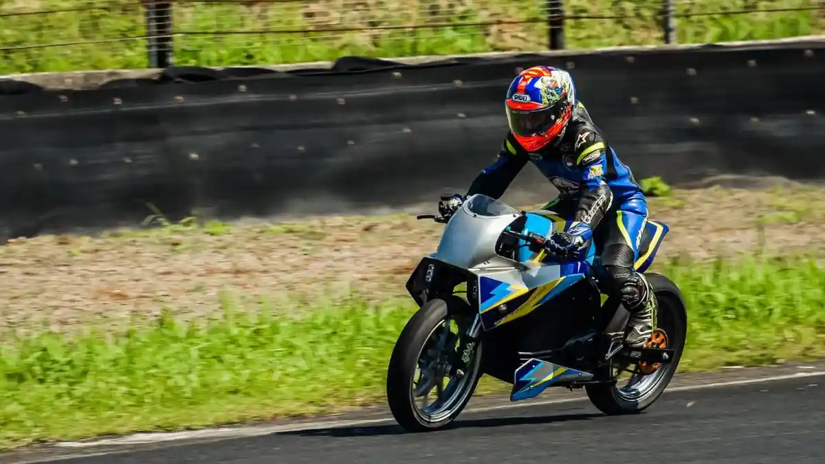 Sempurnakan Bagian Kaki-kaki, Performa Motor Listrik Buatan UBL Meningkat Drastis