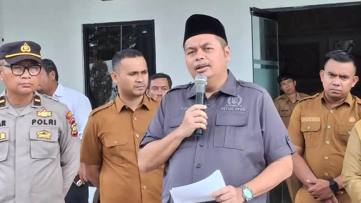 DPRD Kota Jambi Tunda Proses PAW, Tunggu Verifikasi dan Proses Hukum