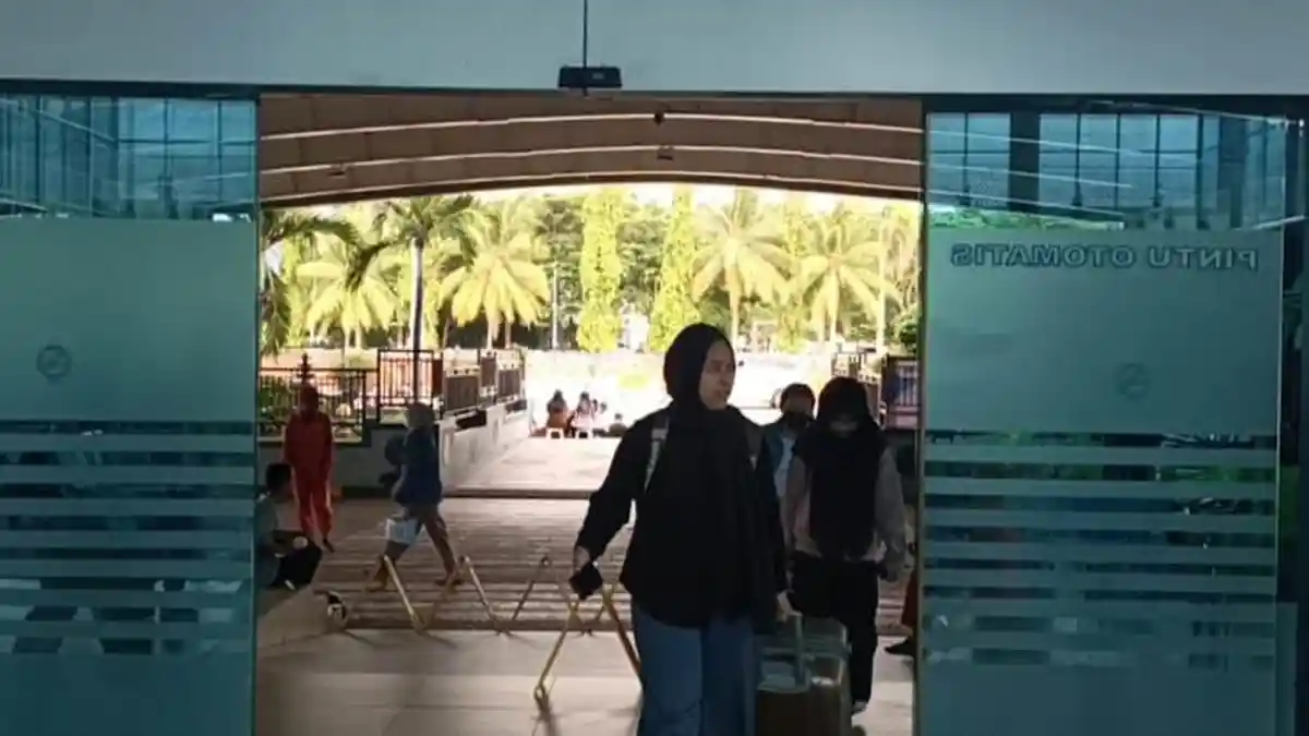 Penumpang Pejalan Kaki Menyeberang dari Pelabuhan Bakauheni Capai 2.955 Orang